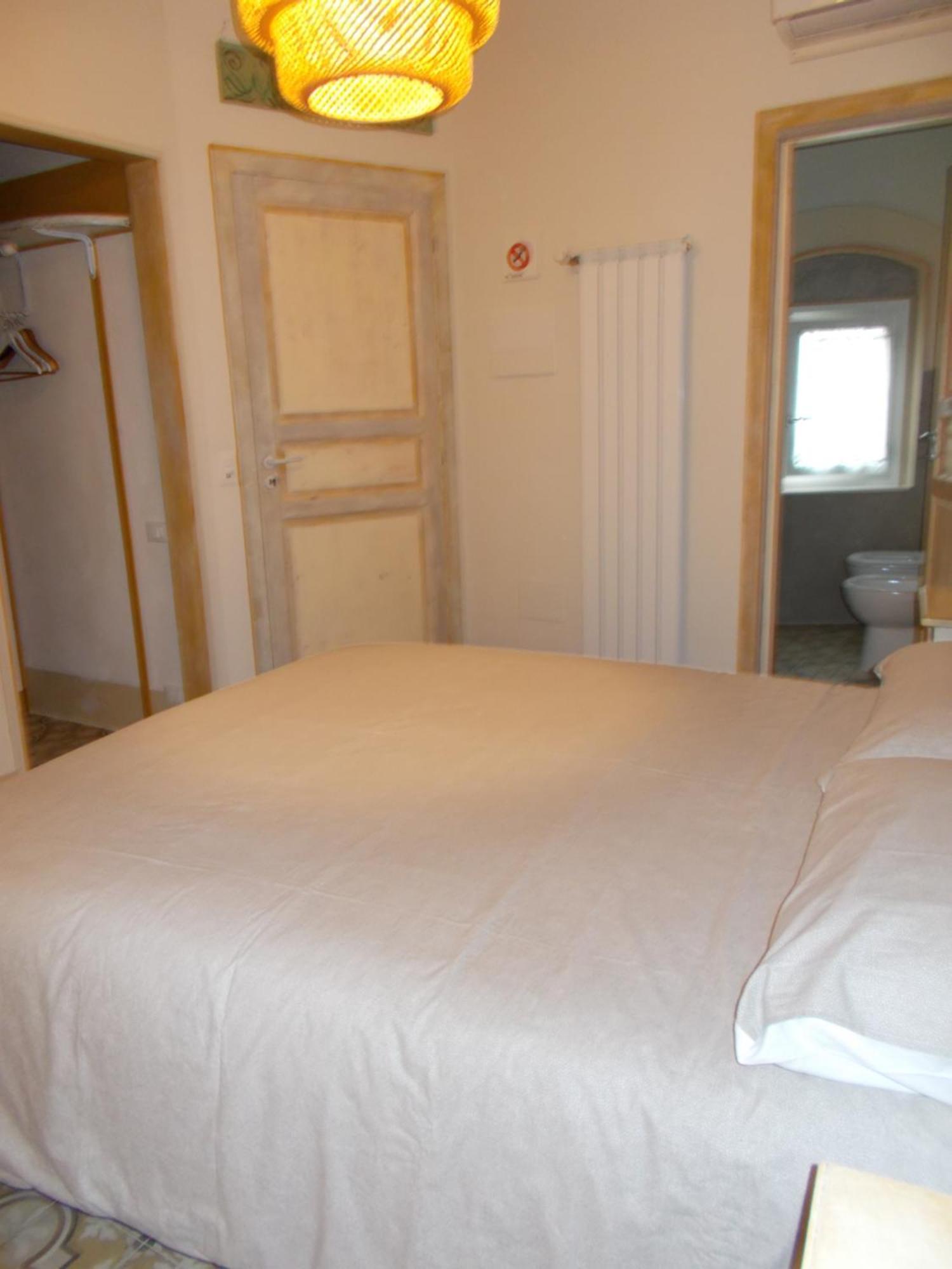 Guest House Le Arti Minori Serravalle Pistoiese Экстерьер фото